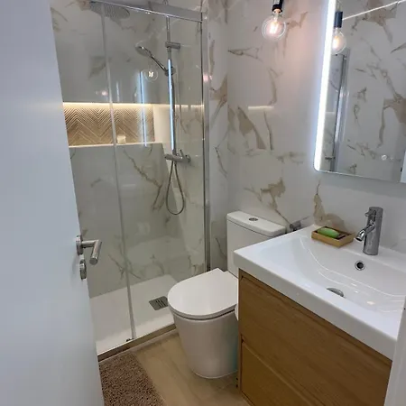 Tivoli Ap Casino Apartman